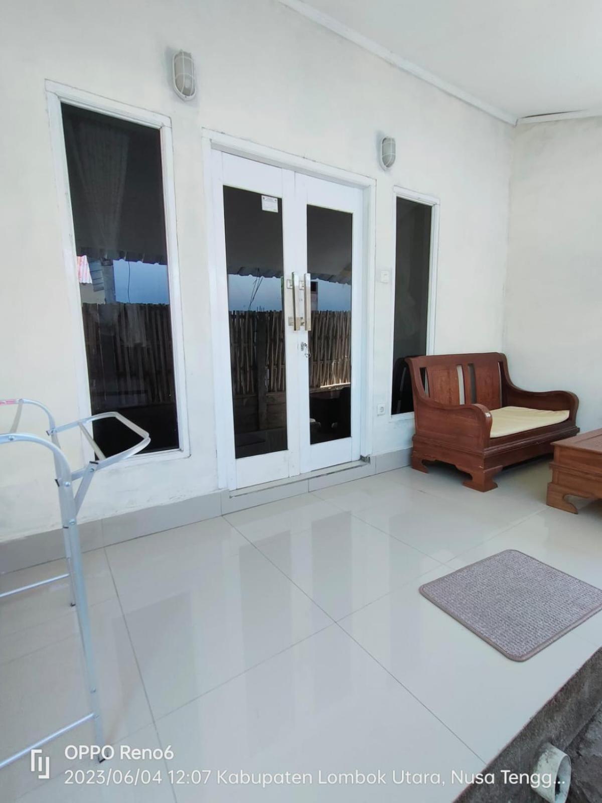 Pineapple Guest House Гілі-Аїр Екстер'єр фото