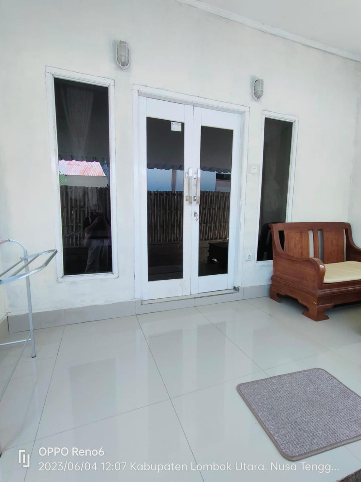 Pineapple Guest House Гілі-Аїр Екстер'єр фото
